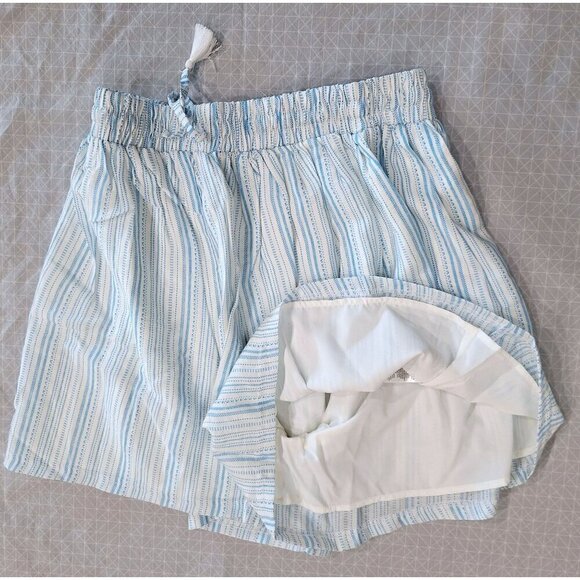 NWOT BCBGeneration Striped Shorts/Size Small - Picture 7 of 7